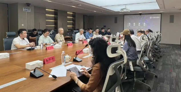 市政协领导深入智能穿戴产业调研，把脉人工智能应用新赛道
